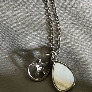 Lia sophia necklace. Like new